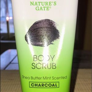 Nature's Gate Body Seaweed Body Scrub